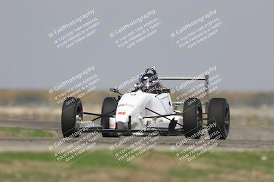 media/Oct-25-2025-CalClub SCCA (Sat) [[34c778dfbe]]/Group 3/Qualifying/